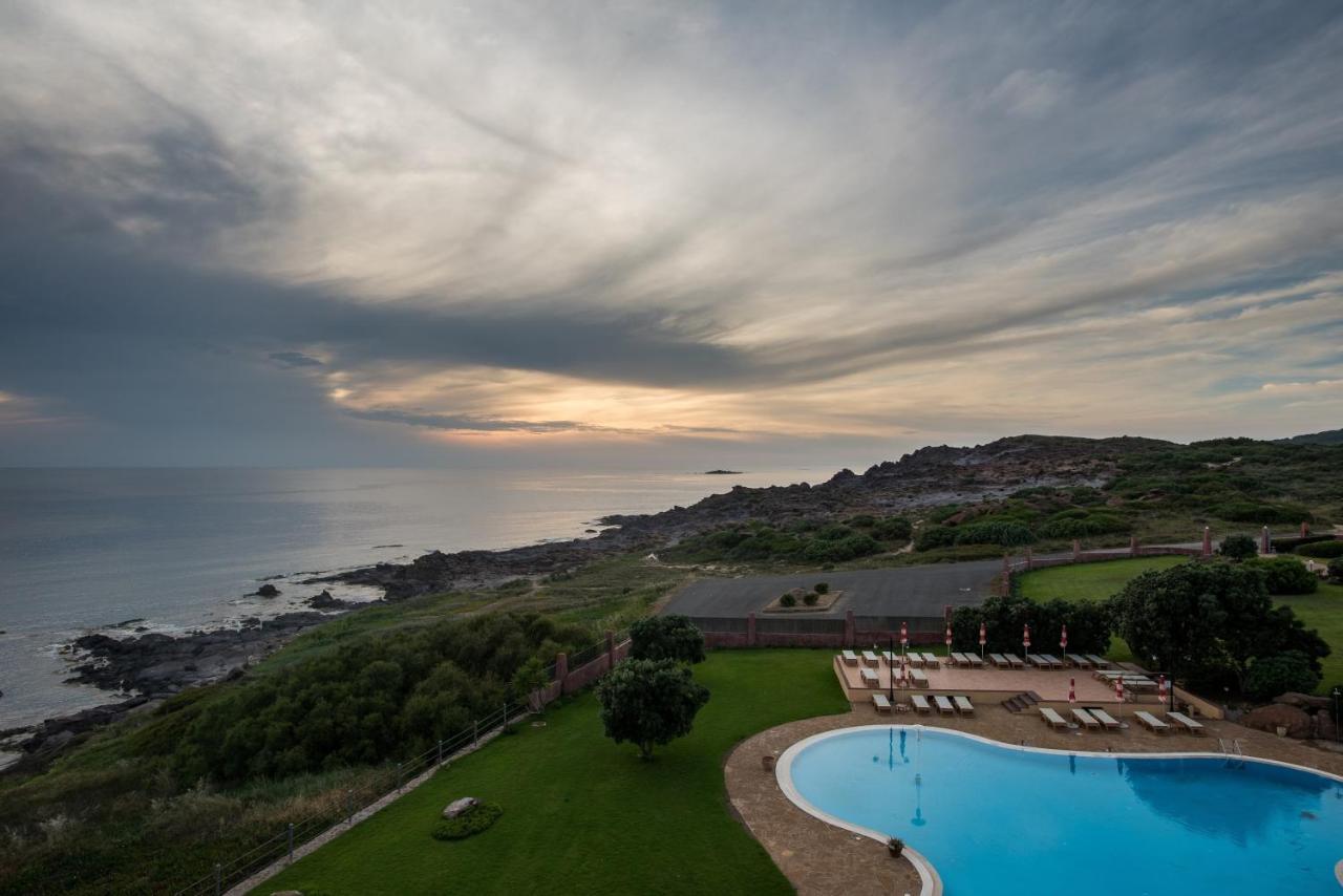 Hotel Lido Degli Spagnoli Wellness & Spa Portoscuso Exterior foto